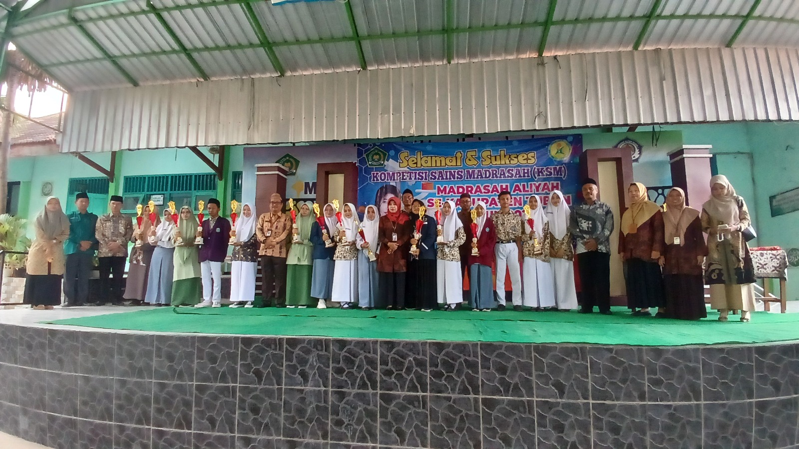 Hj. Umi Kulsum, S.Ag., M.Pd.I (Kakankemenag Tuban